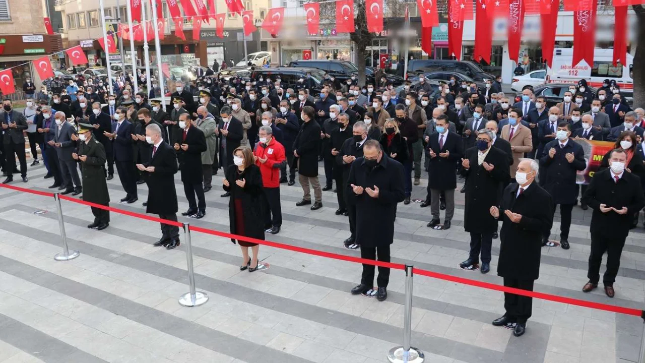 Gaziantep’in kurtuluşunun 99'uncu yıldönümü kutlandı