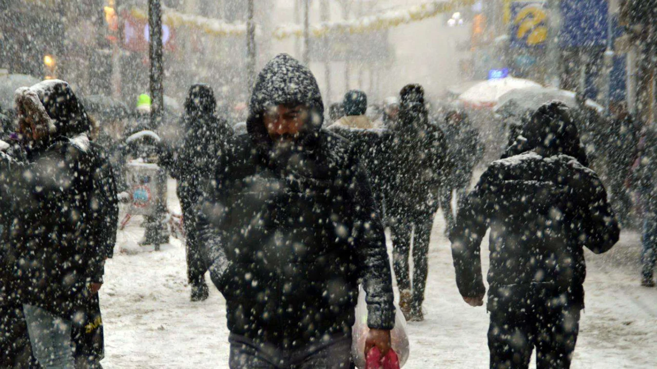 Meteoroloji'den 6 il için kar yağışı uyarısı