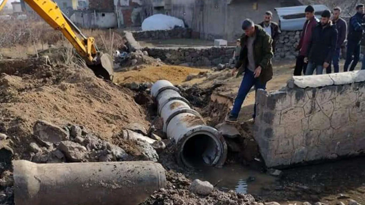 Bağlar'da yıllardır yaşanan su taşkınları çözüme kavuşturuluyor