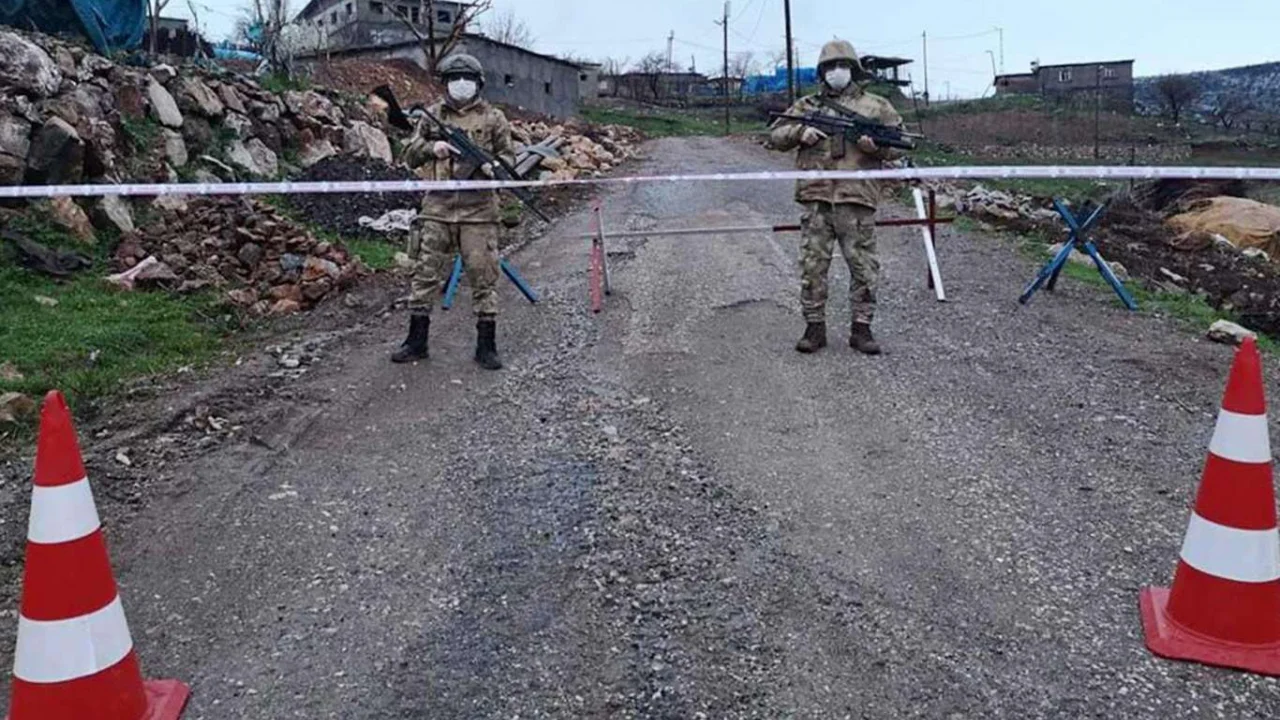 Çınar'da bir mahalle karantinaya alındı