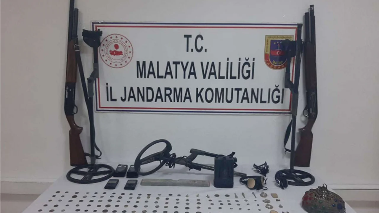 Malatya'da 140 adet tarihi eser yakalandı