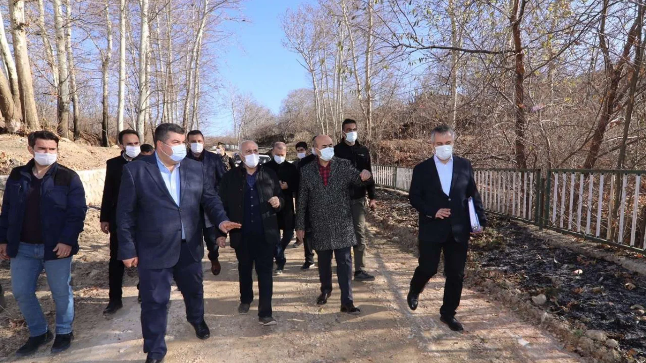 Mardin Valisi Demirtaş'ın ilçe ziyaretleri sürüyor