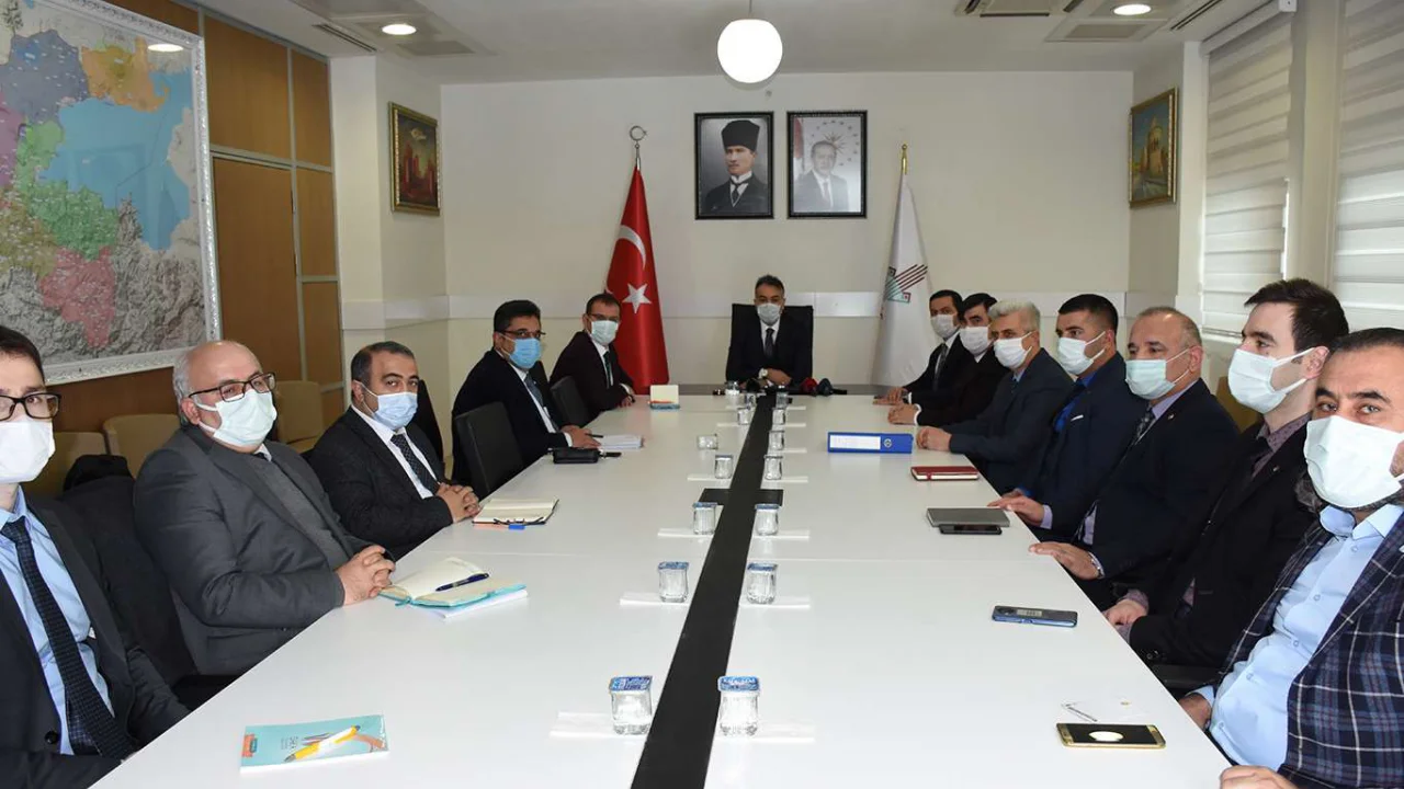 Bitlis'te 2'nci Organize Sanayi Bölgesinin ilk toplantısı yapıldı