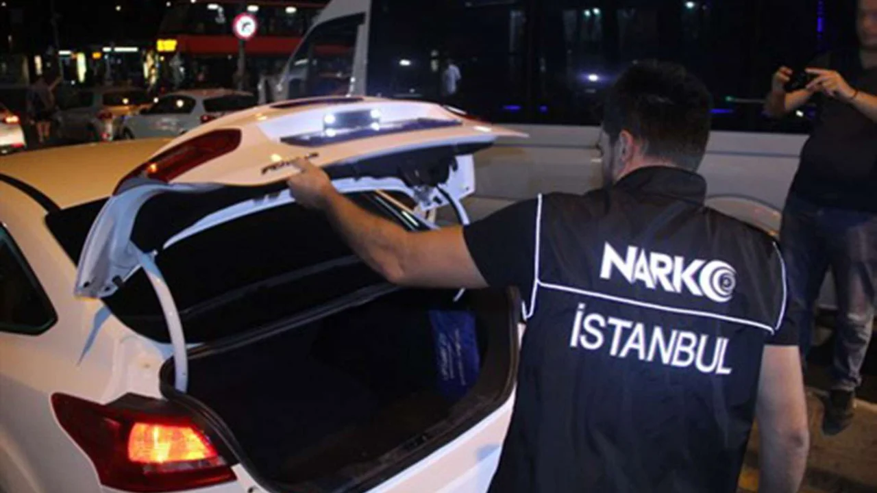 İstanbul'da "Torbacı" operasyonu: 25 gözaltı