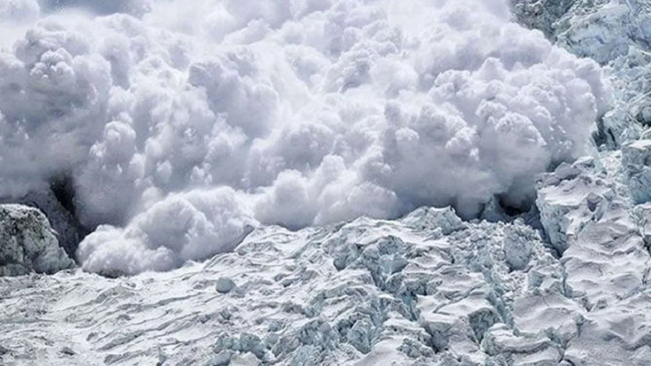 Meteorolojiden "kar erimesi" nedeniyle çığ uyarısı