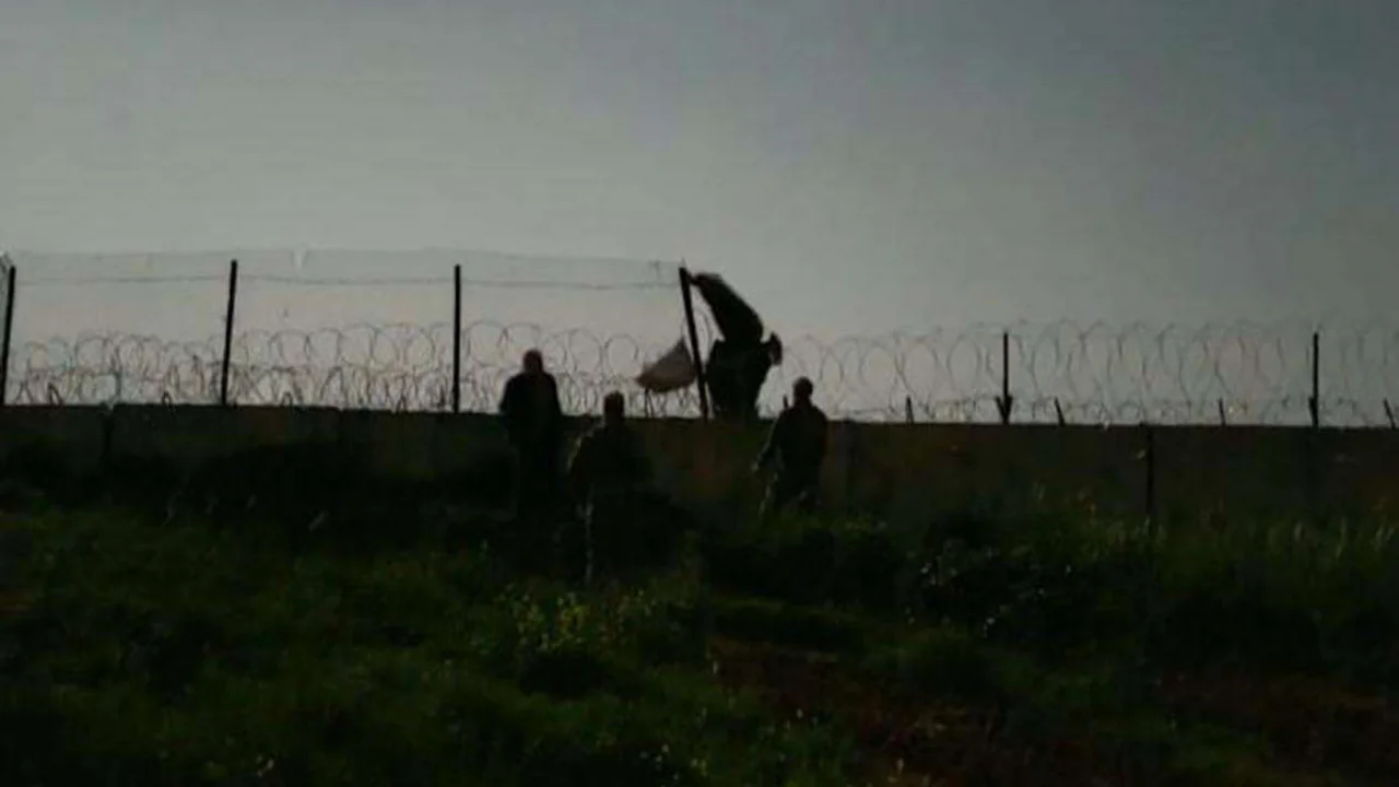 Türkiye’ye yasa dışı yollardan girmeye çalışan 11 Suriyeli yakalandı