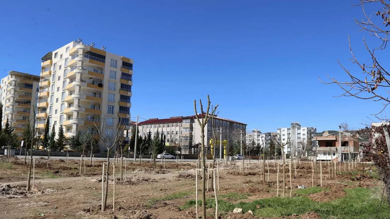 Adıyaman'da "Mahalle Bahçesi" çalışması devam ediyor