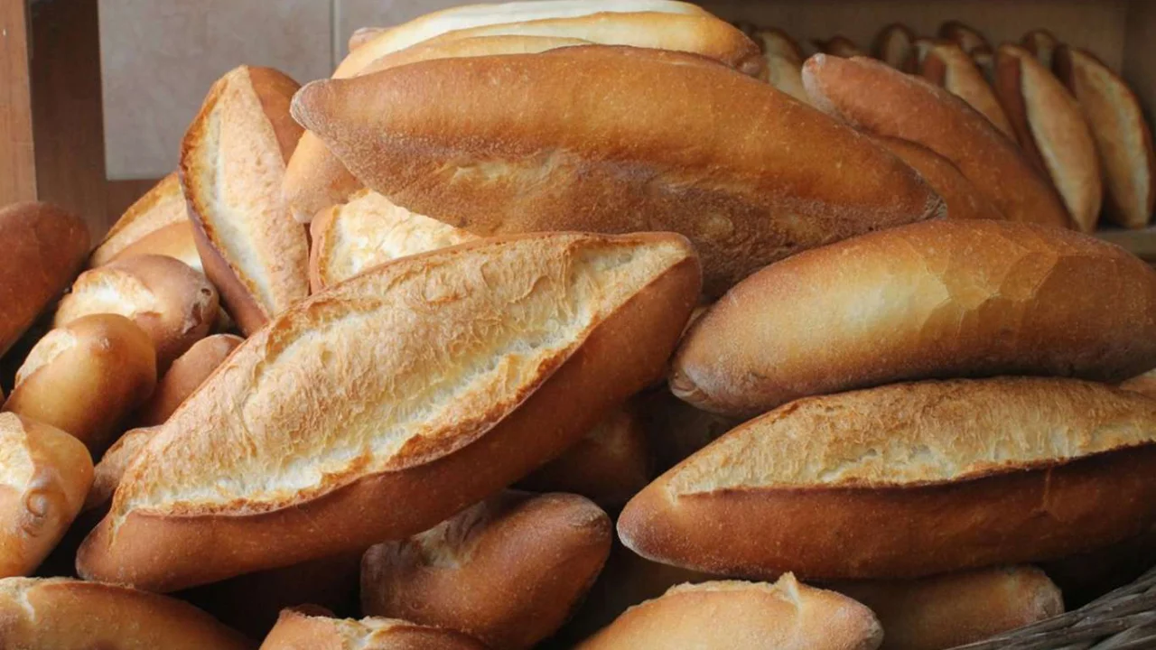 Ankara'da ekmeğe yüzde 15 oranında zam yapıldı