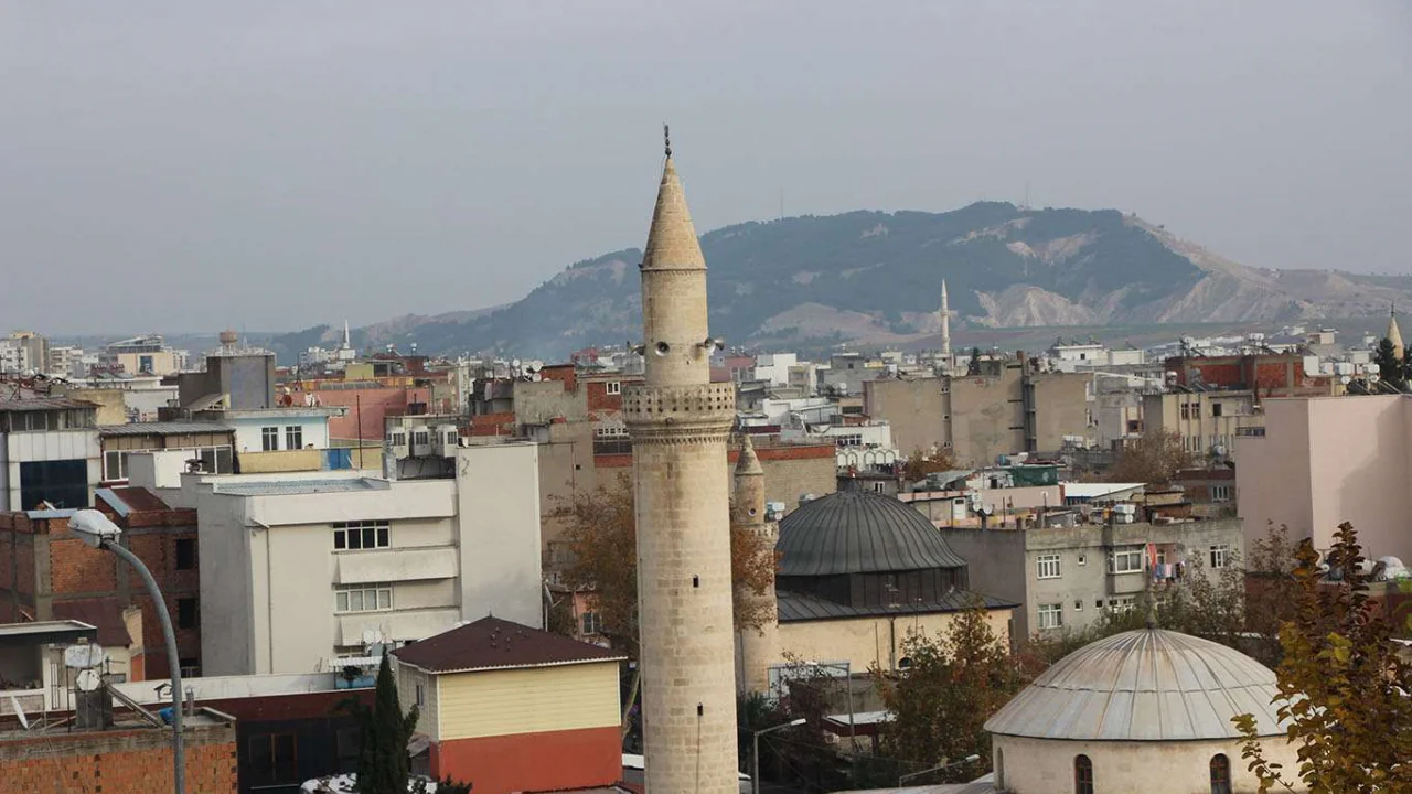 Çok riskli bölgede yer alan Adıyaman'da 35 ev karantinaya alındı