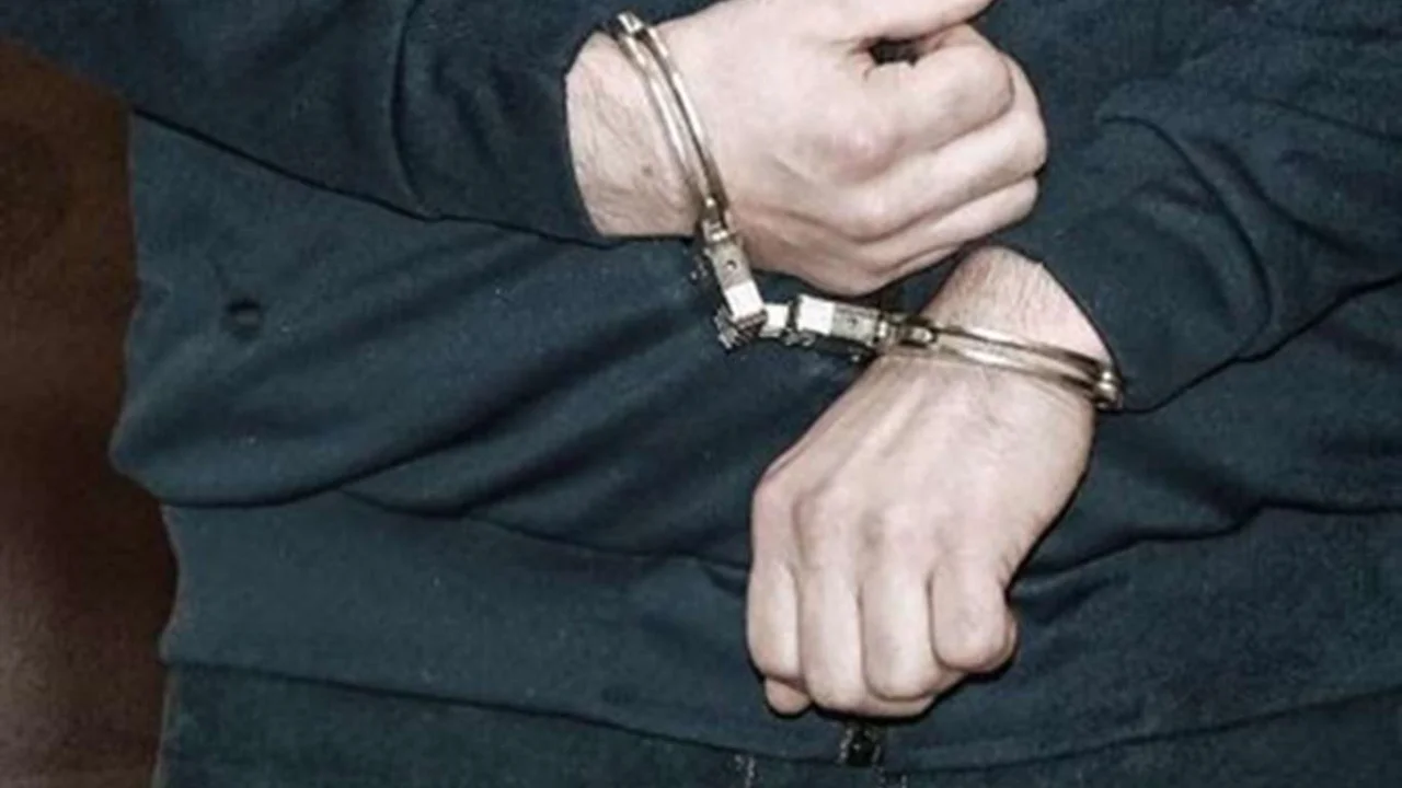 FETÖ operasyonunda 21 şüpheli gözaltına alındı