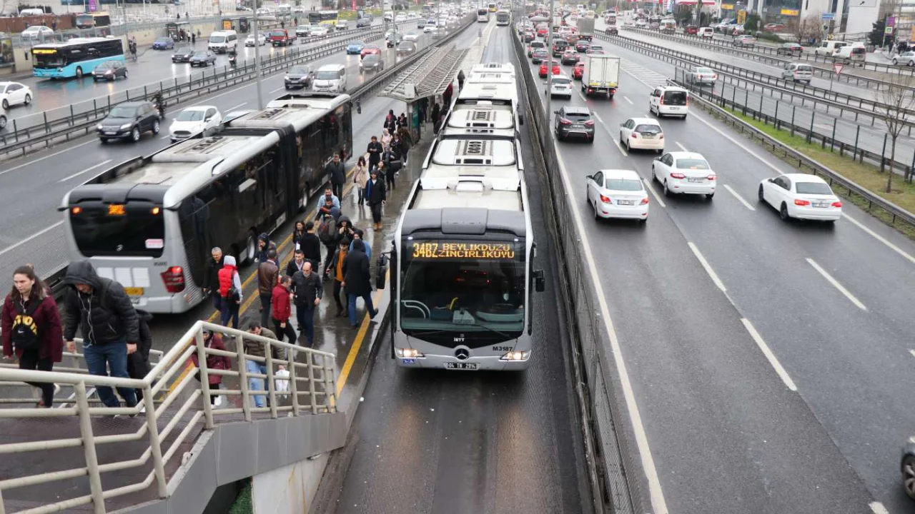 İstanbul'da hava sıcaklıkları bu hafta kış değerlerine düşecek