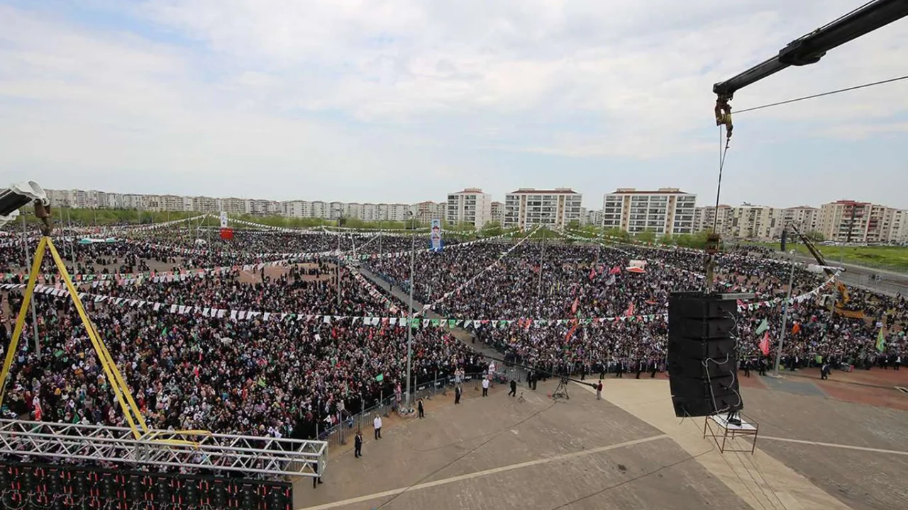 Peygamber Sevdalıları Mevlid-i Nebi etkinliğini salgındaki artış nedeniyle iptal etti