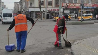 Bağlar Belediyesi ilçede temizlik çalışmalarını sürdürüyor