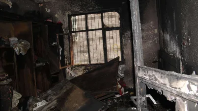 Diyarbakır'da evi küle dönen aile kendisine uzanacak yardım elini bekliyor