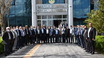 Bağlar Belediye Başkanı Beyoğlu ilçeye bağlı 48 mahallenin muhtarıyla bir araya geldi